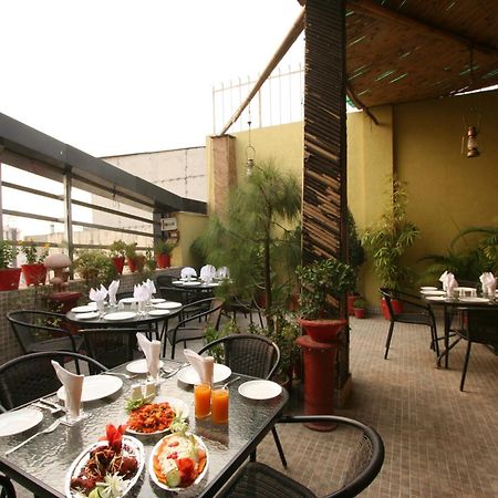 Hotel Kingston Park - Karol Bagh Delhi Dış mekan fotoğraf