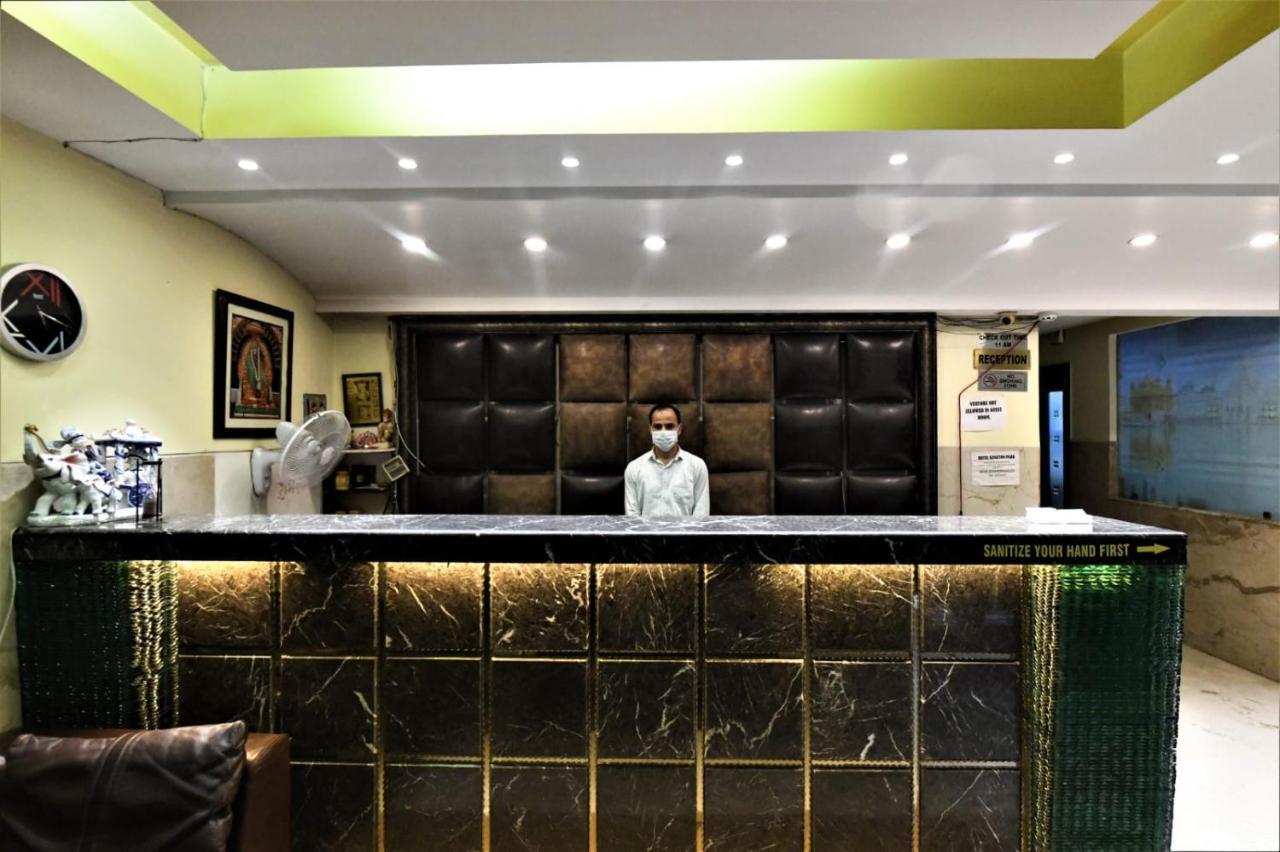 Hotel Kingston Park - Karol Bagh Delhi Dış mekan fotoğraf