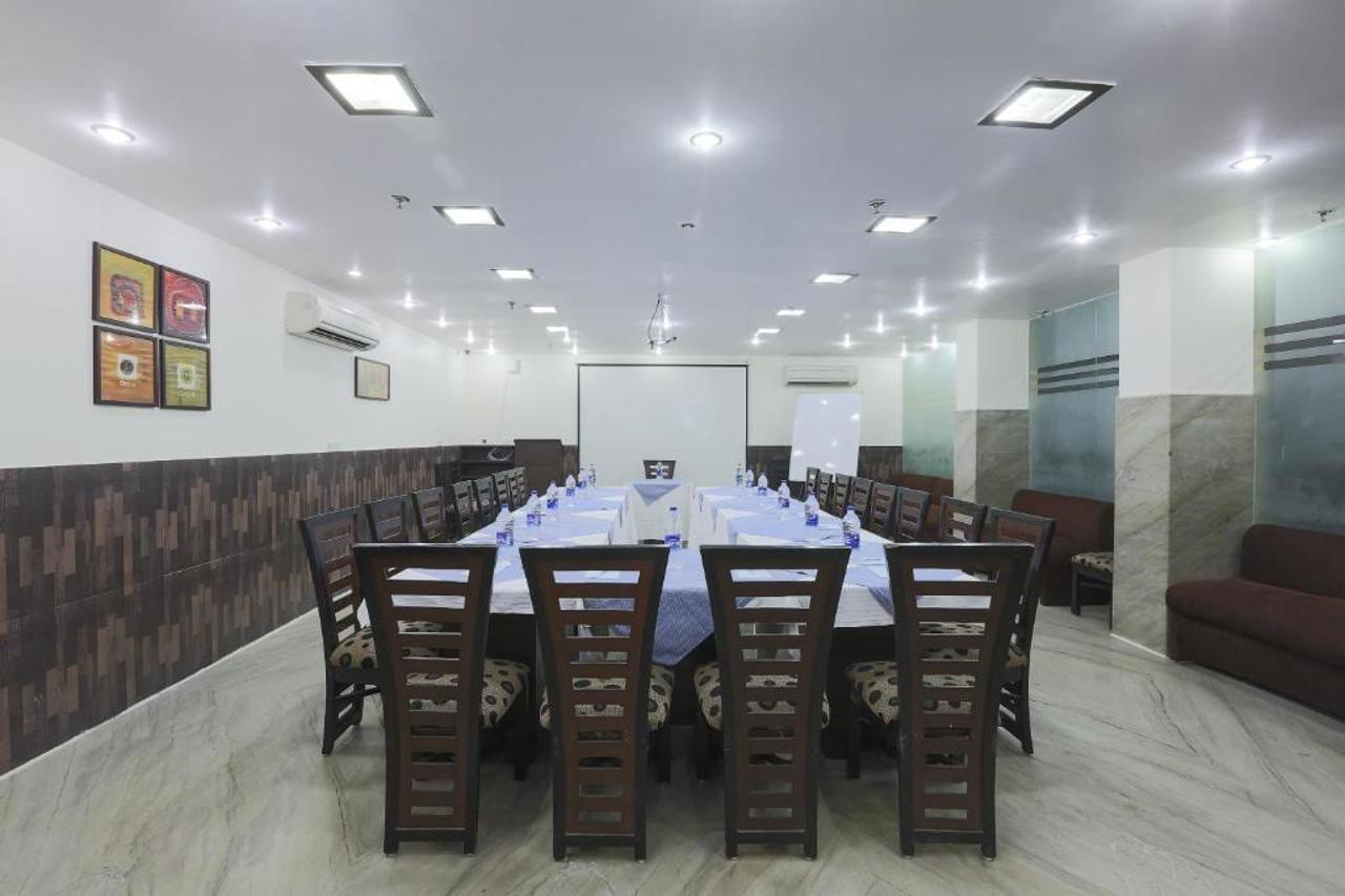 Hotel Kingston Park - Karol Bagh Delhi Dış mekan fotoğraf