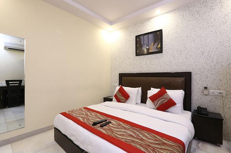 Hotel Kingston Park - Karol Bagh Delhi Dış mekan fotoğraf