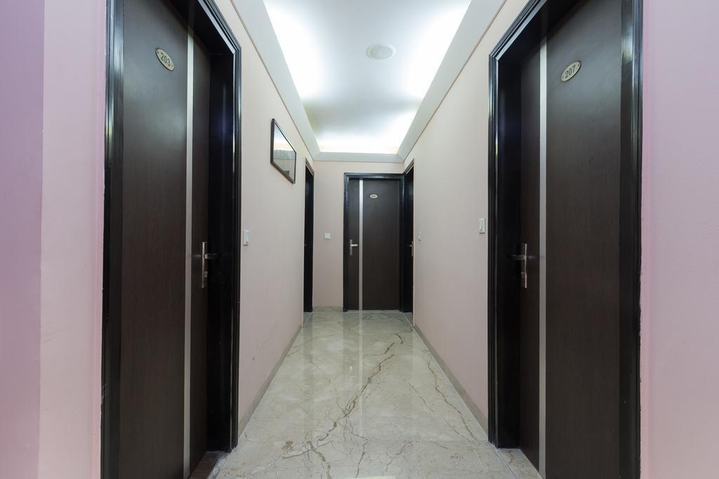 Hotel Kingston Park - Karol Bagh Delhi Dış mekan fotoğraf