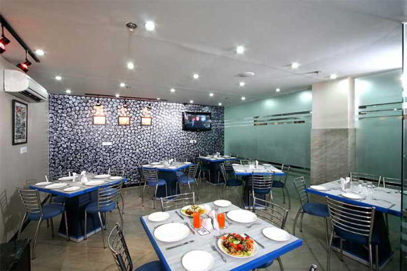Hotel Kingston Park - Karol Bagh Delhi Dış mekan fotoğraf