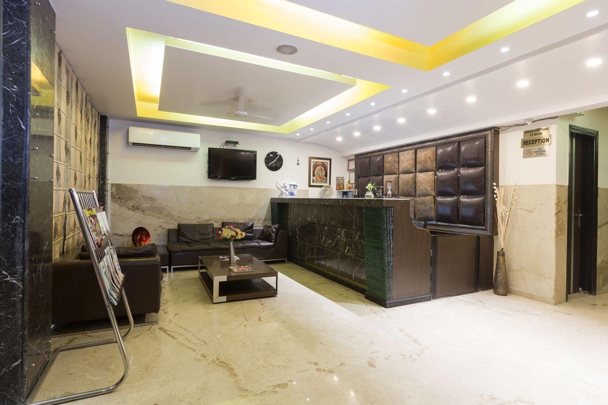Hotel Kingston Park - Karol Bagh Delhi Dış mekan fotoğraf